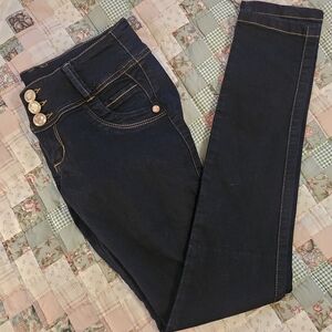 BK Juniors Dark Wash- Tall Jeggings/ Crystal accents - Size 3
